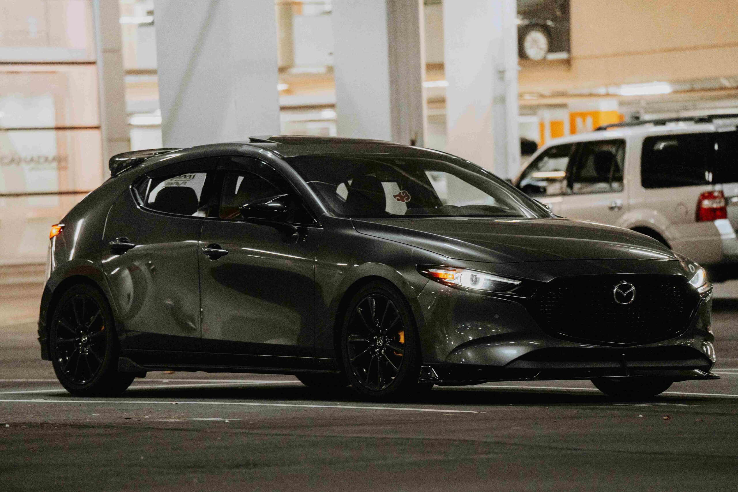 5 Benefits of Choosing a Mazda 3 Rental for Your Next Trip